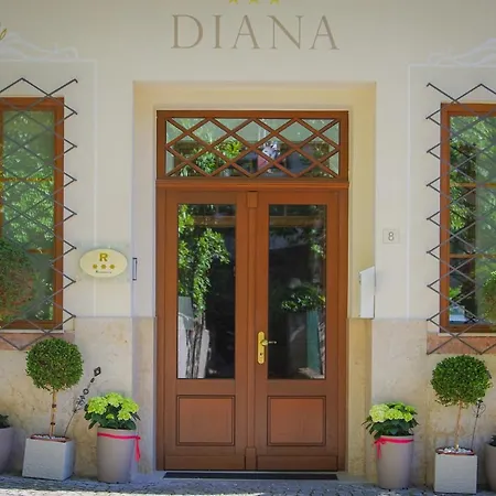 Aparthotel Diana 3*